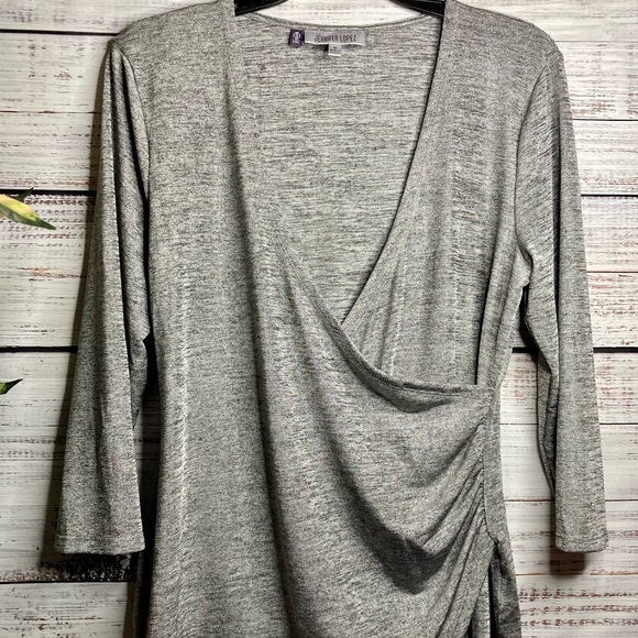 Was💲15! EUC Jennifer Lopez sparkly silver ruched wrap top women’s medium - Picture 2 of 16